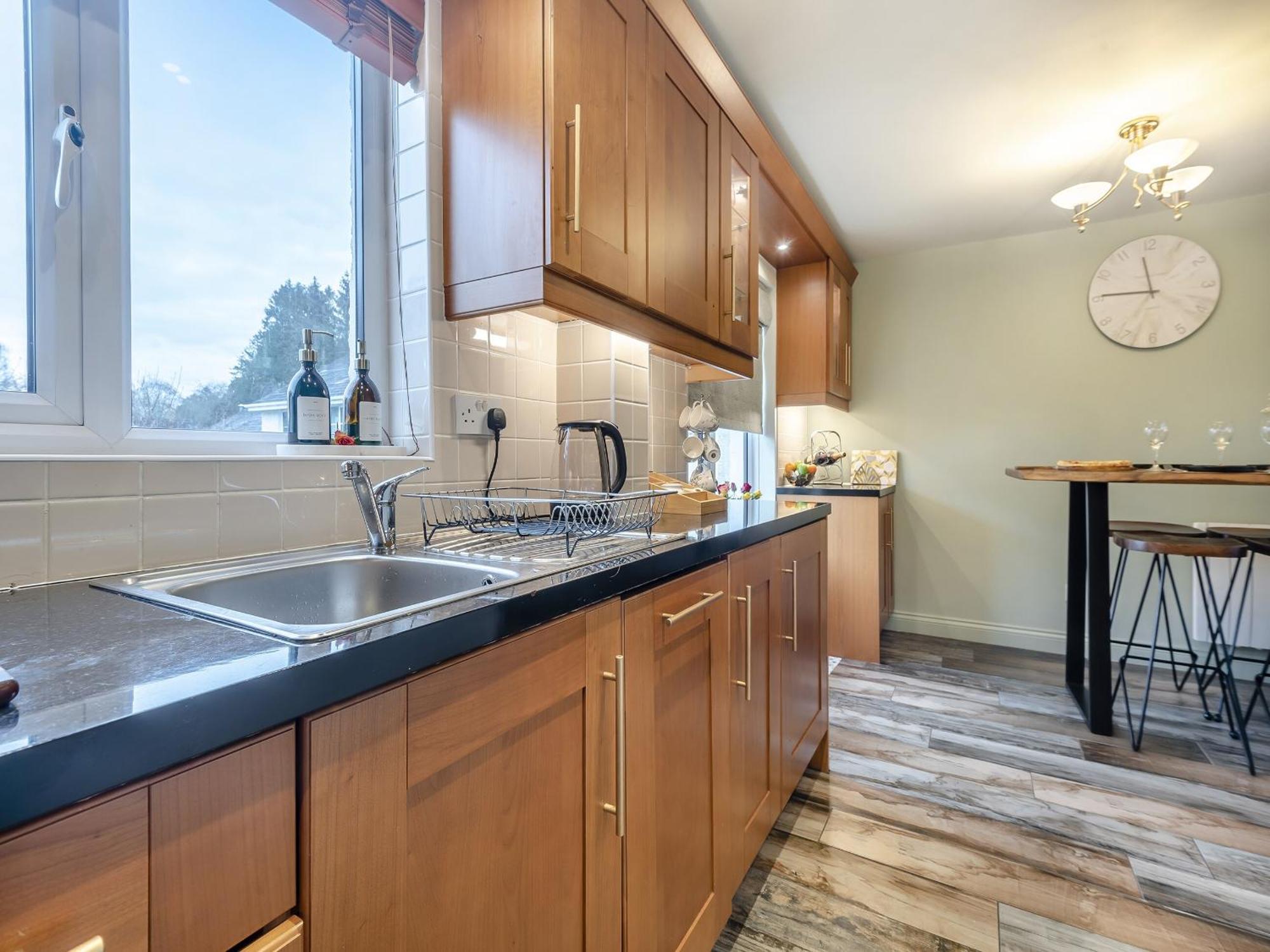 Вилла Bowness Retreat Экстерьер фото
